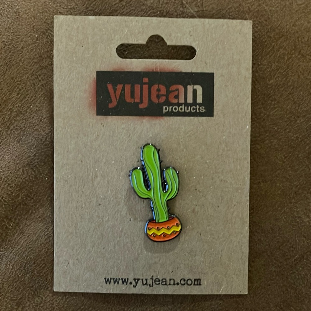 Succulent Pin. NEW